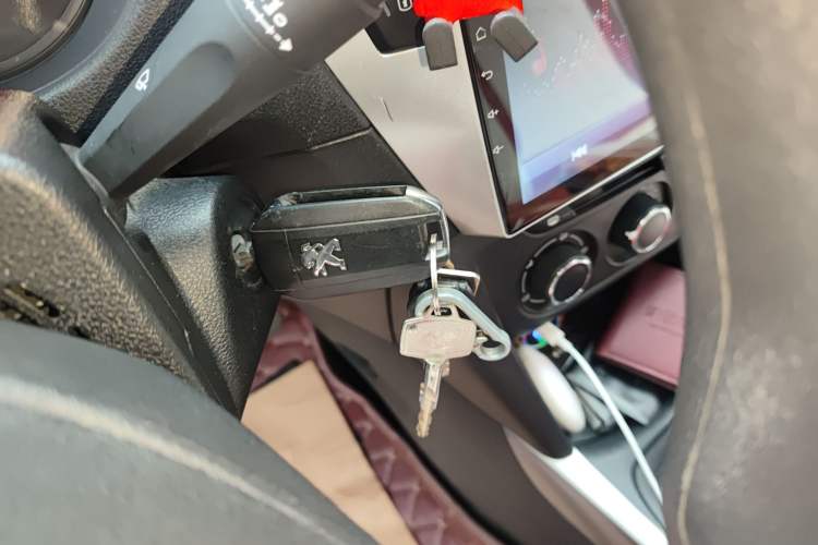 Used Peugeot 301 2018 1.6L Automatic Comfort Edition
