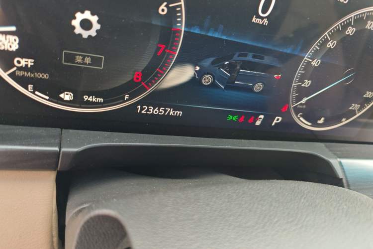 Used Buick GL8 2020 ES Land Cruiser 653T Luxury Edition
