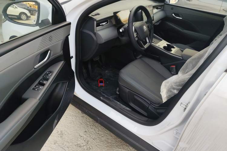 Used BYD Qin PLUS 2026 DM-i 128KM Progressive Model
