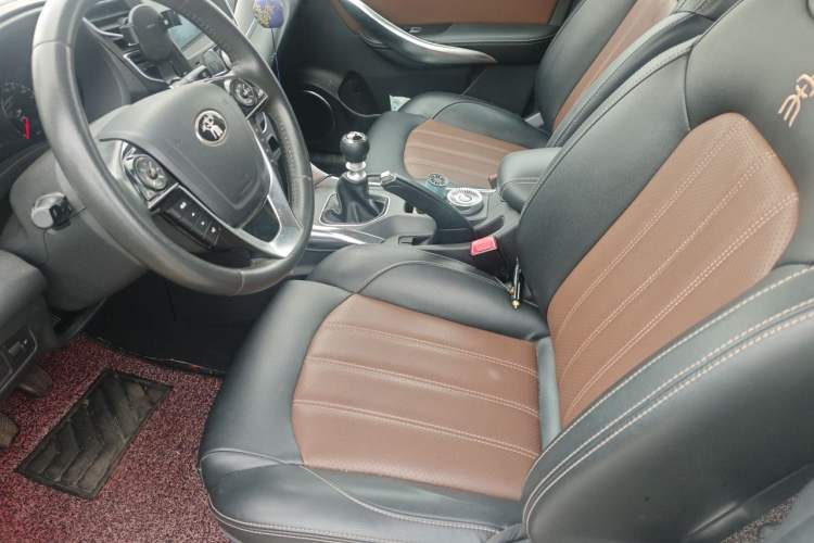 Used BYD Song 2016 GaiShi Edition 1.5TI Manual Elite Model
