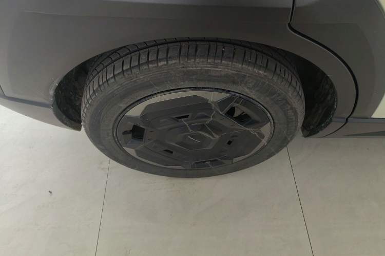 Used Dongfeng NAMMI 06 2025 471 Ultra Right Rear Wheel Hub