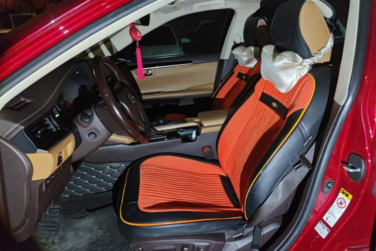 Used Lexus ES 2015 300h Comfort Edition