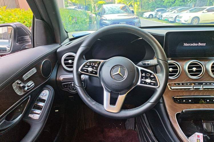 Used Mercedes-Benz GLC 2020 GLC 300 L 4MATIC Dynamic Edition
