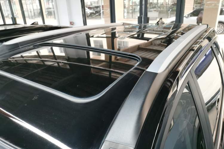 Used Haval M6 2019 1.5T DCT Two-Wheel Drive Elite Version China VI Standard Roof