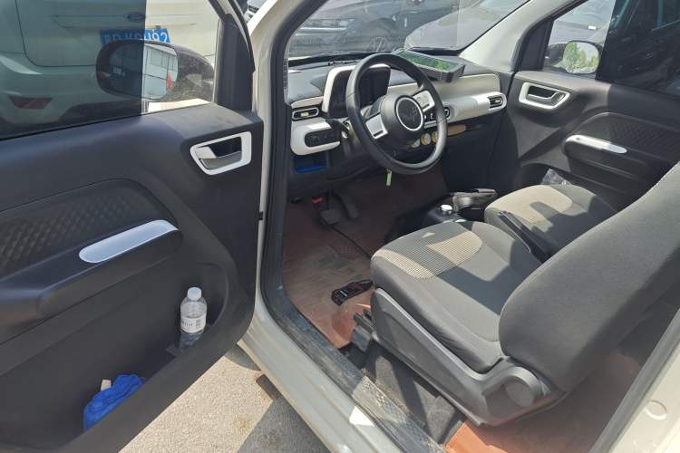 Used Wuling Hongguang MINIEV 2024 3rd Generation 215km Youth Edition Driver Seat