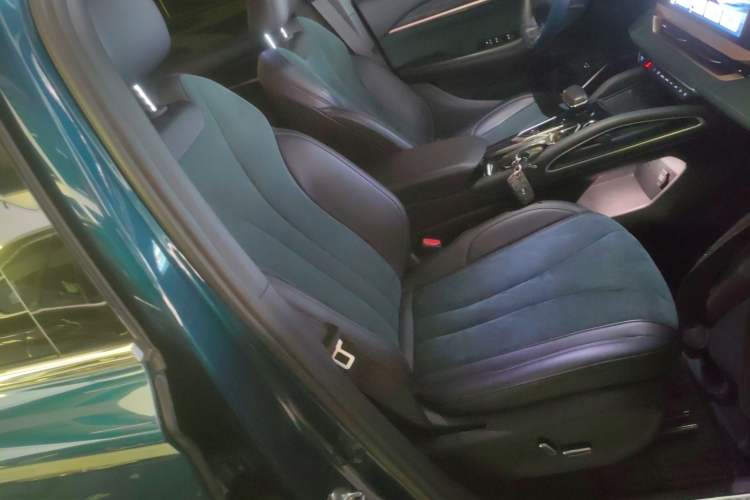 Used Geely Auto Monjaro L 2021 2.0TD DCT EVO Two-Wheel Drive Smart Luxury Version