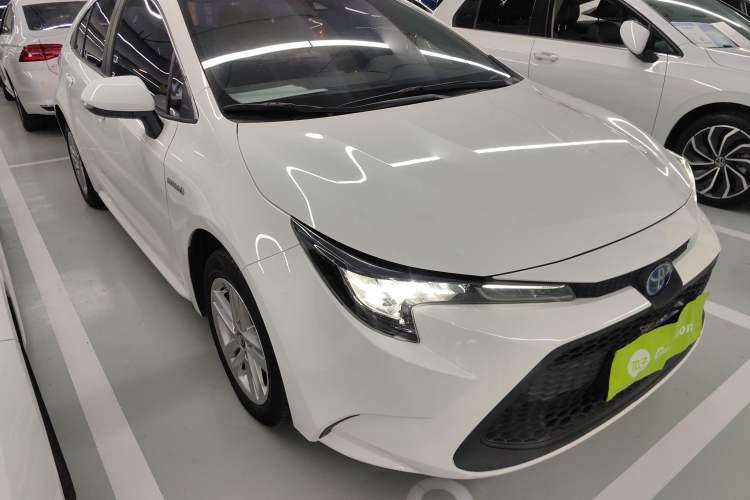 Used Toyota Levin 2021 Dual-Motor 1.8H E-CVT Leading Edition
