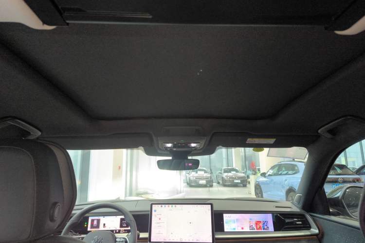 Used Volkswagen Teramont 2025 Tiguan Pro 450TSI Four-Wheel Drive Summit Edition
