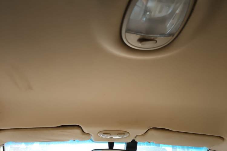 Used Buick Excelle 2013 1.5L Automatic Classic Model Headliner