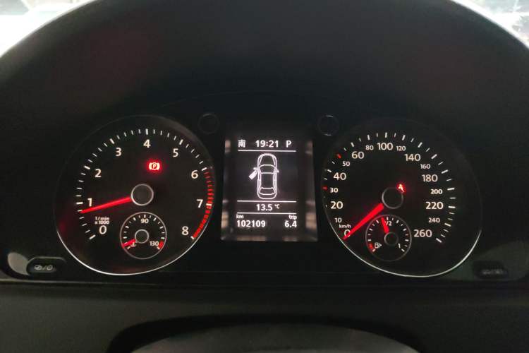 Used Volkswagen Magotan 2016 1.8TSI Luxury Comfort Model Instrument Cluster