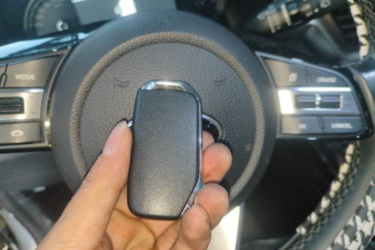 Used Kia Sportage R 2018 2.0L Automatic Smart Luxury Version China V Standard
