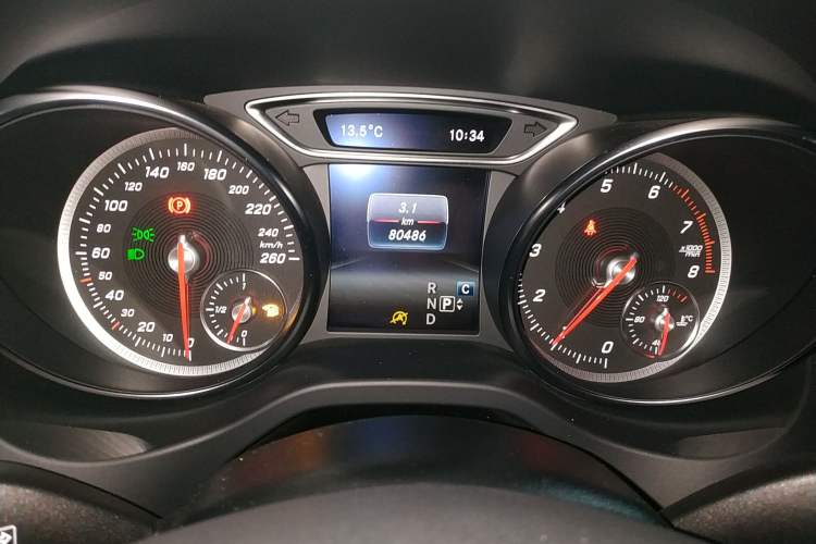 Used Mercedes-Benz GLA 2017 GLA 200 Fashion Model