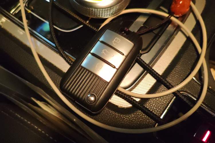 Used Roewe i6 New Energy 2019 PLUS 50T 4G Connected Glory Luxury Edition