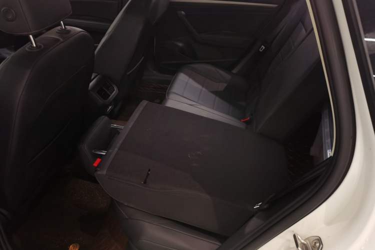 Used Volkswagen Lavida 2022 1.5L Automatic Comfort Edition
