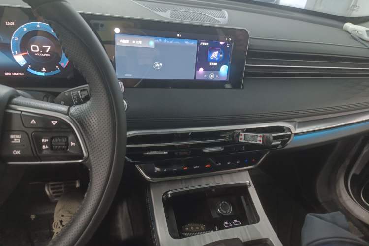 Used JETOUR X70 PLUS 2023 1.5T DCT Brave PLUS 5-Seater