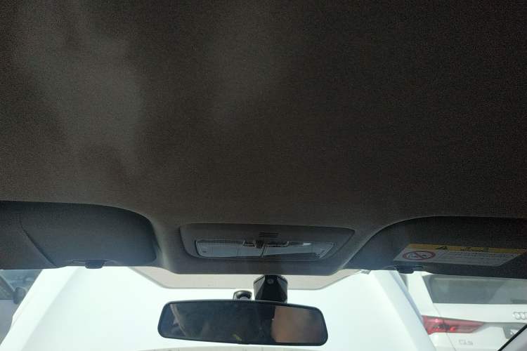 Used Toyota YARiS L Zhi Xuan 2022 X-Trail 1.5L CVT Luxury PLUS Edition Headliner