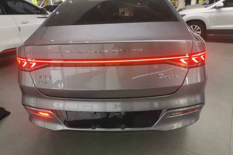 Used BYD Qin PLUS 2023 Champion Edition DM-i 120KM Beyond Model