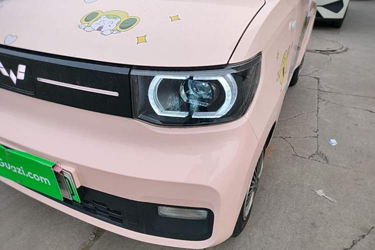 Used Wuling Hongguang MINIEV 2022 Macaron Fashion Model Lithium Iron Phosphate
