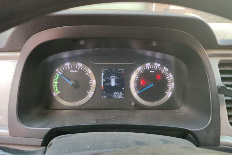 Used BAIC Ruixiang Boteng V2 EV 2022 Enclosed Van Standard Type Henan Lithium Battery Instrument Cluster