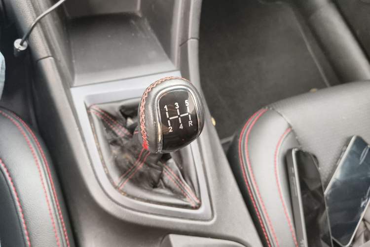 Used Chery Arrizo 5 2016 1.5L Manual Lingchao Edition Gear Lever