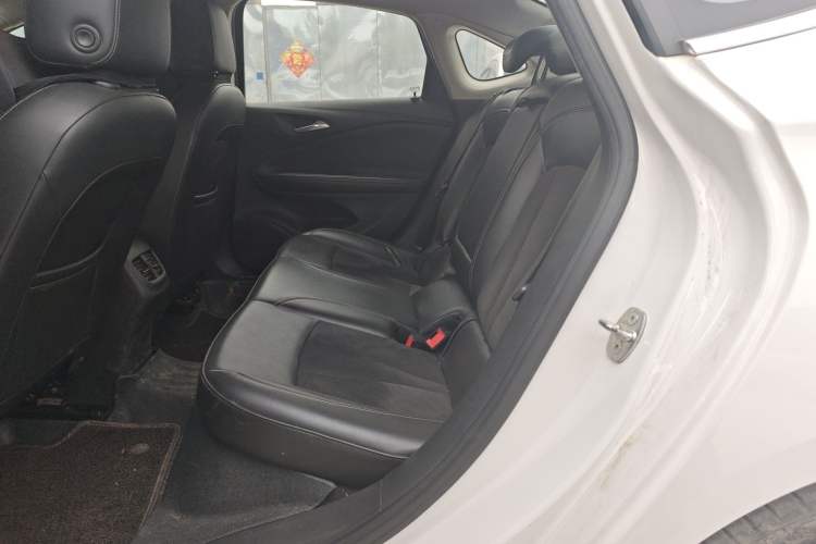 Used Buick Verano 2020 20T CVT Luxury Version Left Rear Seat