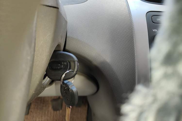 Used Chevrolet Sail 2010 Sedan 1.4L Manual Ideal Edition