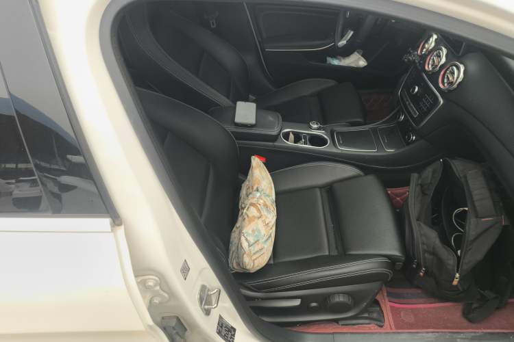 Used Mercedes-Benz GLA 2018 GLA 200 Fashion Model