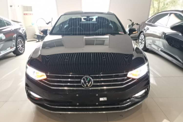 Used Volkswagen Magotan 2020 330TSI DSG Leading Model Front