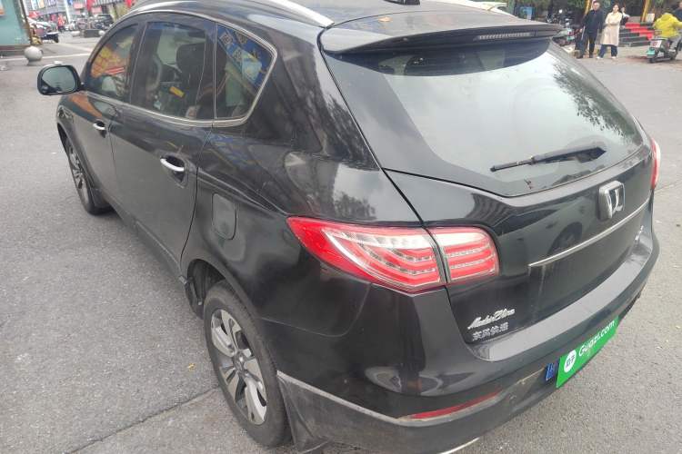 Used Luxgen Great 7 SUV 2015 2.2T Two-Wheel Drive Smart Version
