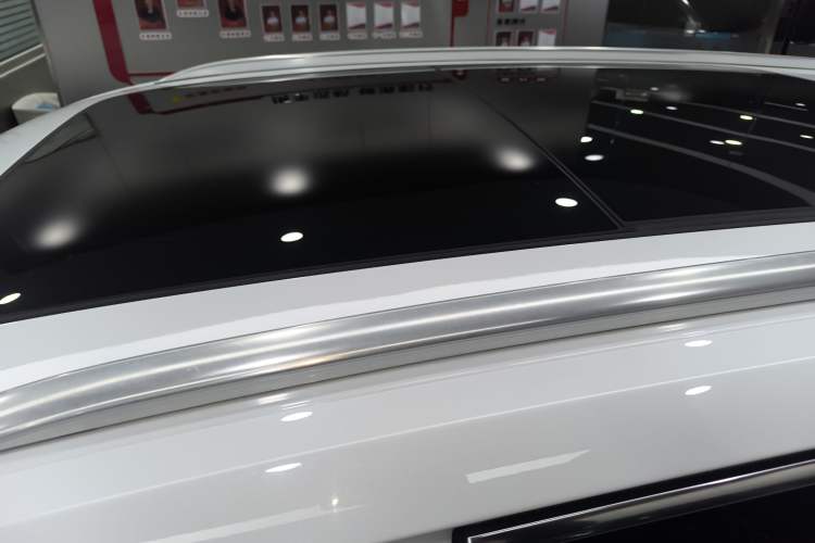 Used Hongqi E-HS9 2021 460 km Range Flagship Edition 7-Seater
