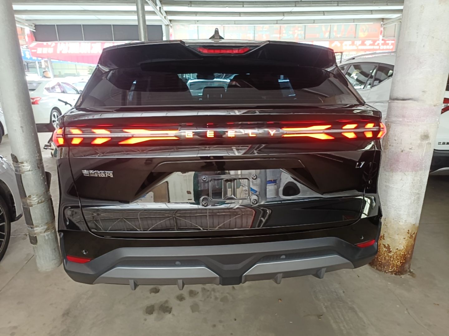 Geely Galaxy L7 2023 1.5T 115 km MAX — снимка 5