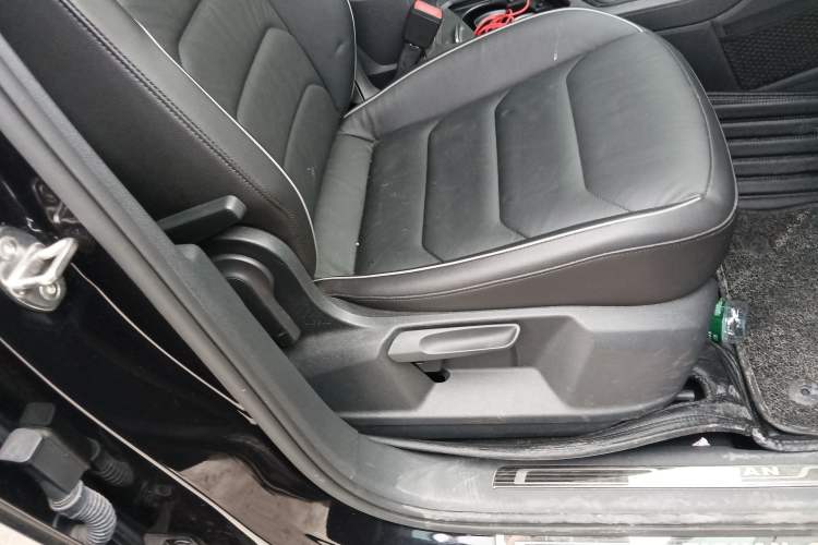 Used Volkswagen Tiguan 2018 330TSI Four-Wheel Drive High-End Model