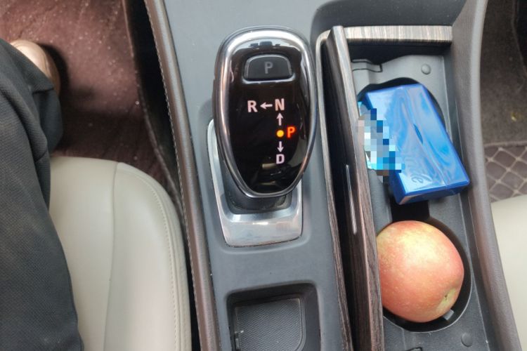 Used Buick LaCrosse 2016 20T Leading Model Gear Lever