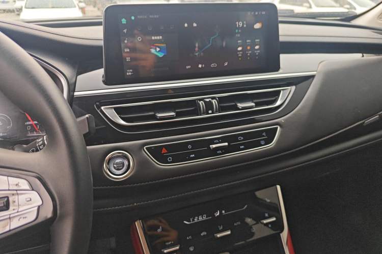 Used CHANGAN CS75 2022 Blue Whale Edition 1.5T DCT Prestige Model
