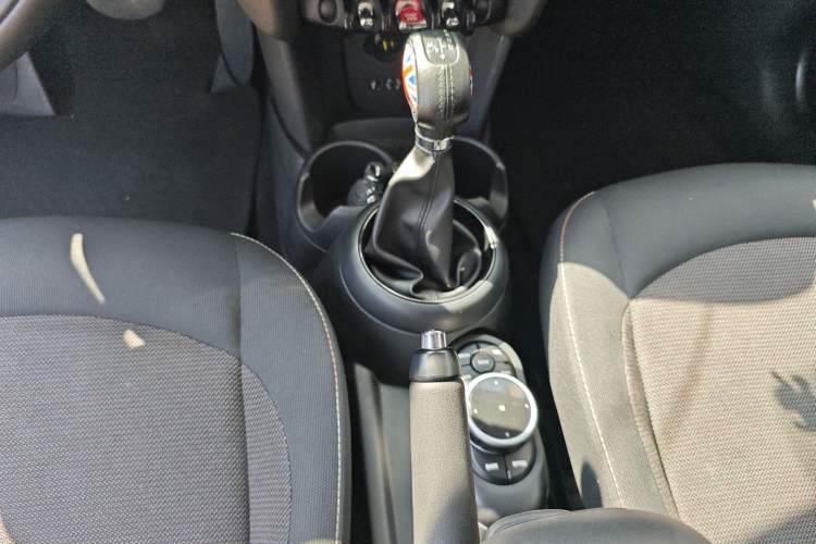 Used MINI 2014 1.2T ONE