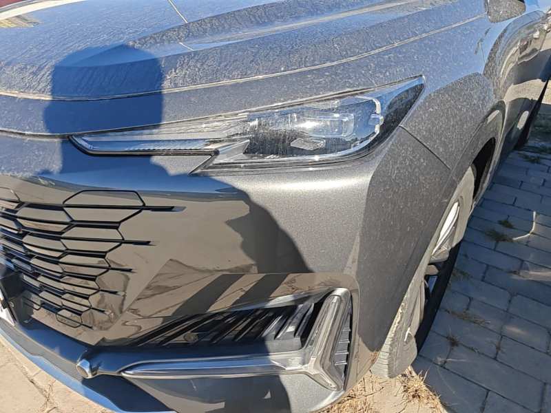 Used CHANGAN UNI-K 2024 2.0T Two-Wheel Drive YueShang Trim — 23