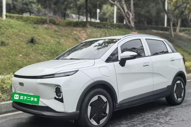 Used Geometry E Firefly 2024 301km Starlight