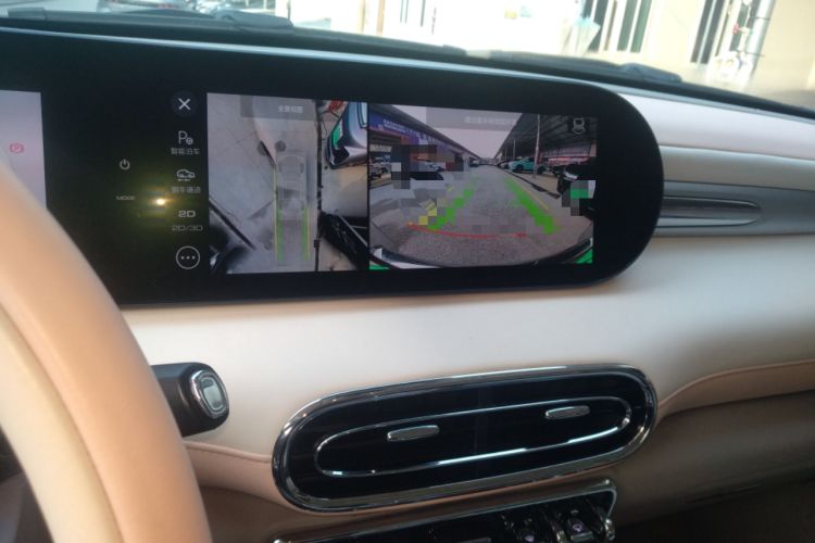 Used ORA Ballet Cat 2022 401 km Nutcracker Edition Audio And AC Panel