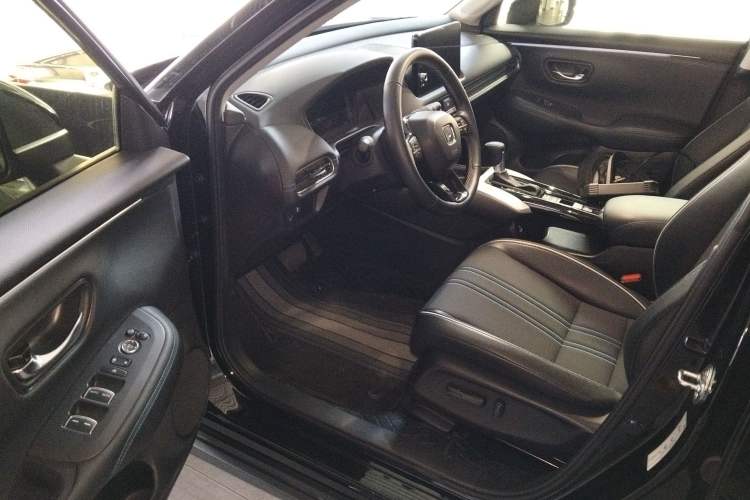 Used Honda HR-V 2023 240TURBO Trendy Edition