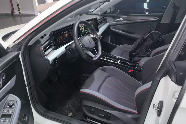 Used Volkswagen Lamando 2023 Lavida L 280TSI DSG Cool & Spicy Edition Left Front Seat