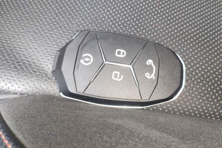 Used Lynk & Co 03 2019 1.5TD DCT JingPro Edition China VI Standard
