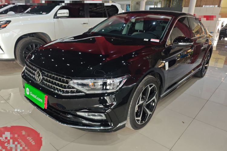 Used Volkswagen Magotan 2025 Revised Version Zhongxiang Edition 330TSI DSG Luxury Trim