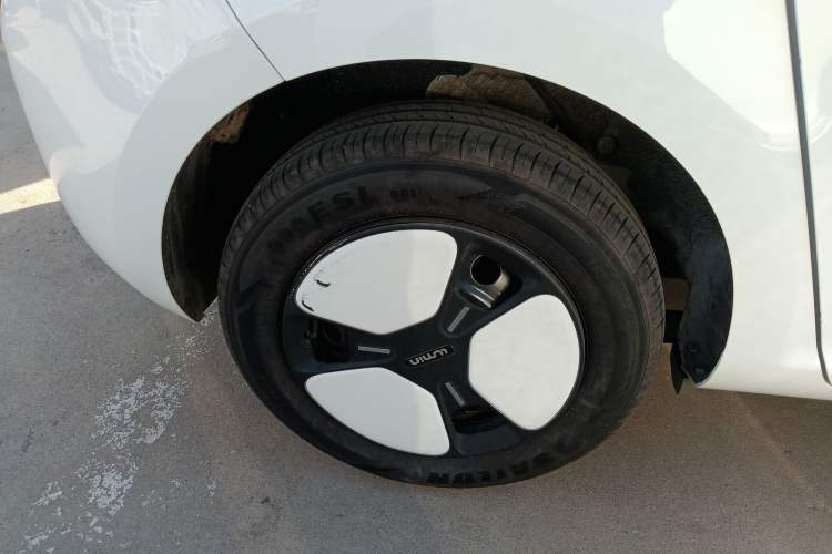 Used CHANGAN NEVO Lumin 2025 205 km Xiangqin Version
