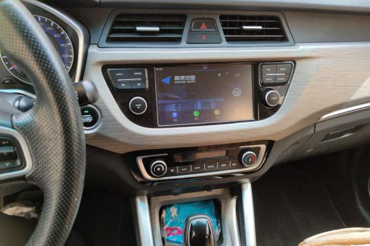 Used Geely Auto Vision X3 2017 1.5L Automatic Elite Model
