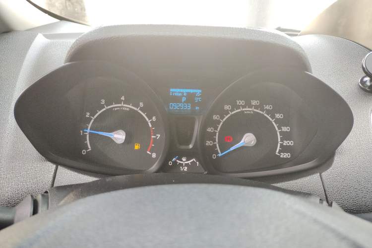 Used Ford EcoSport 2017 1.5L Automatic Trend Model
