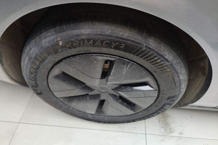 Used Li Auto MEGA 2024 Ultra Model
