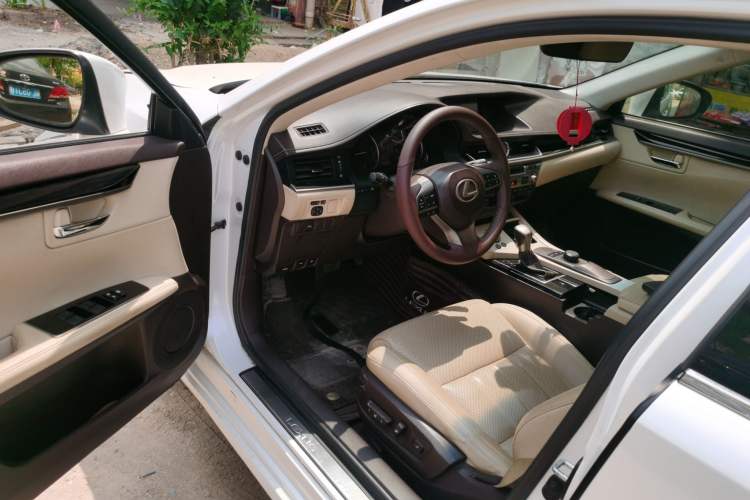 Used Lexus ES 2015 200 Elite Edition