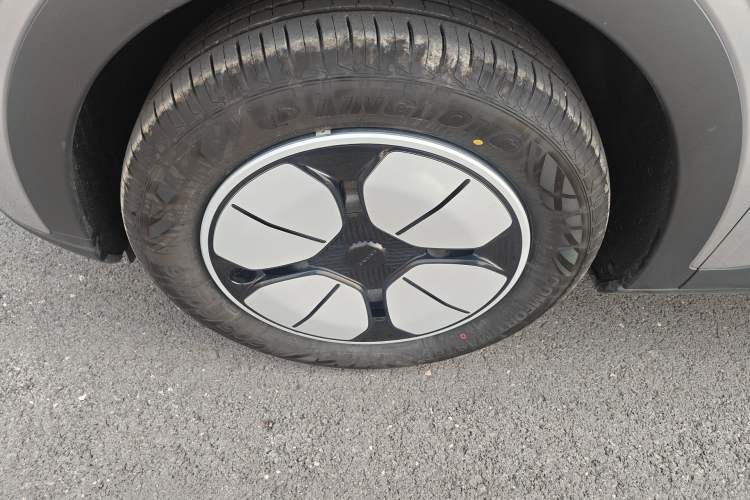 Used Geely Galaxy Geome 2026 Model 310km Youth Edition
