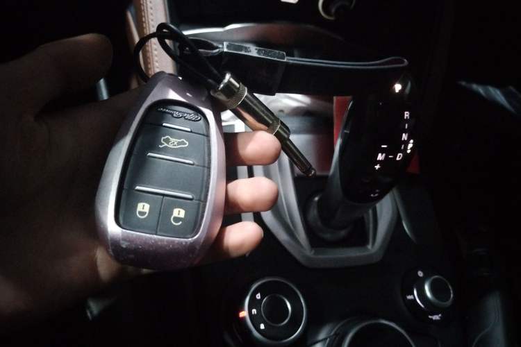 Used Alfa Romeo Stelvio 2017 2.0T 200HP Elite Edition