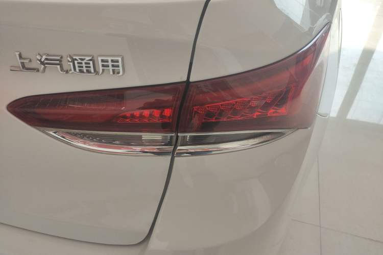 Used Buick GT 2019 15T Dual-Clutch Connected Elite Model China VI